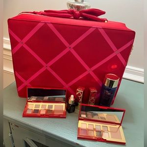 Estée Lauder gift set
